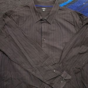 Apt 9 long sleeve stripped dress shirt